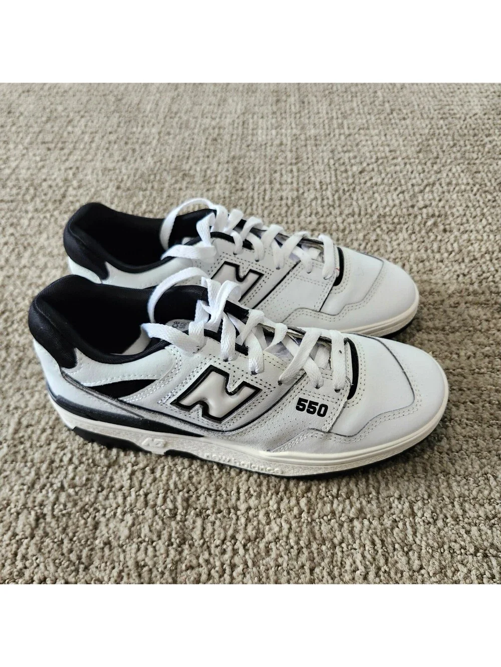 New Balance 550 White and Black Sneakers Lace Up Women's Size 8